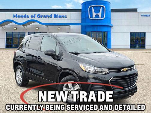 Mosaic Black Metallic 2020 Chevrolet Trax LS