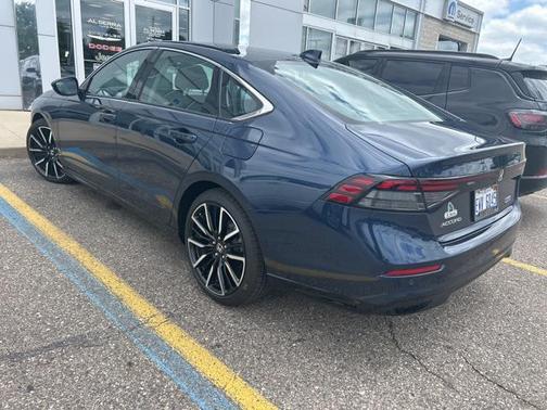 2025 Honda Accord Touring 2.0T