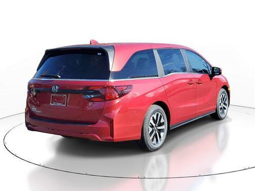 Radiant Red Metallic II 2026 Honda Odyssey EX-L