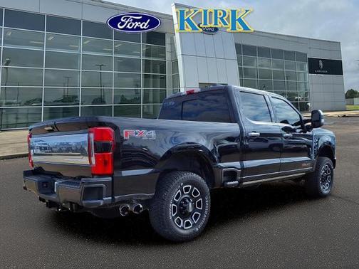 2024 Ford F-250 PLATINUM