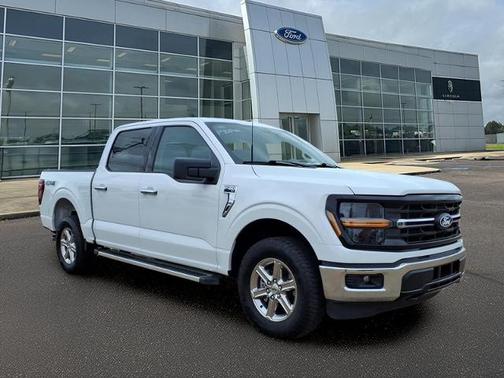 OXFORD WHITE 2025 Ford F-150 XLT