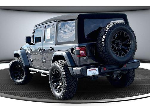 Granite Crystal Metallic Clearcoat 2024 Jeep Wrangler Sport S