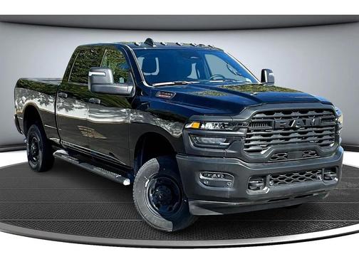 2025 RAM 2500 Tradesman Crew Cab 4x4 6'4' Box
