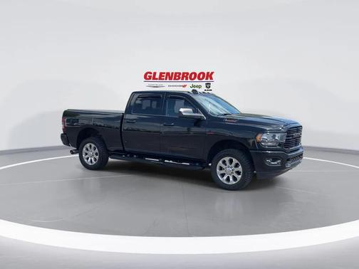 2019 RAM 3500 Big Horn Crew Cab 4x4 6'4' Box