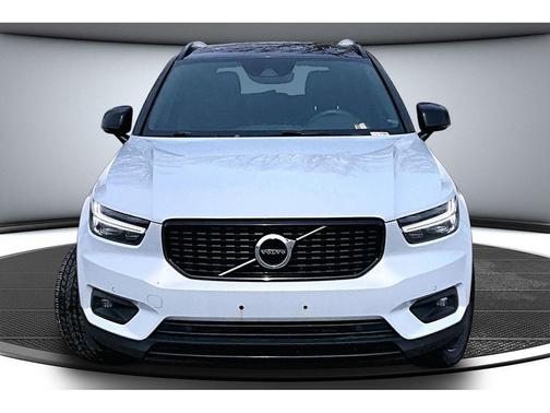 2020 Volvo XC40 T5 R-Design