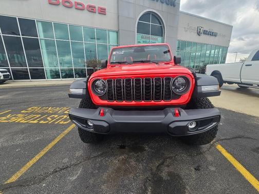Firecracker Red Clearcoat 2026 Jeep Wrangler Rubicon