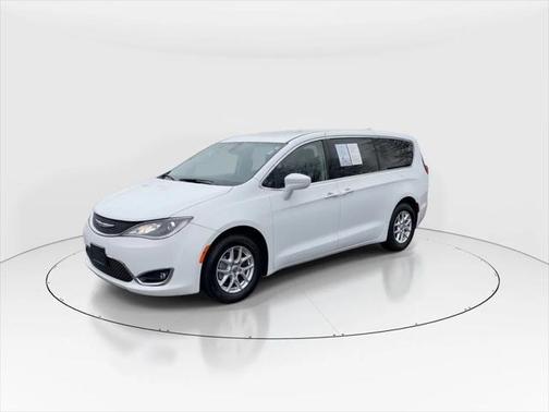 2020 Chrysler Pacifica Touring