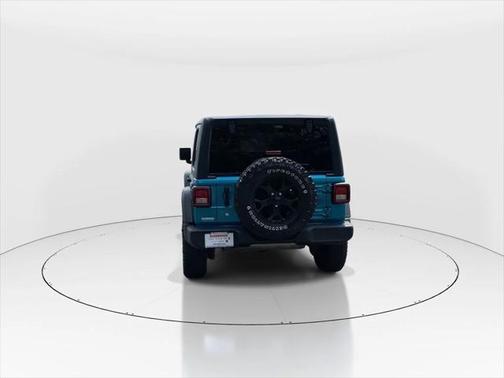 2020 Jeep Wrangler Unlimited Willys 4X4