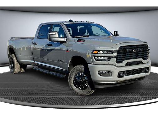 2026 RAM 3500 Big Horn Crew Cab 4x4 8' Box