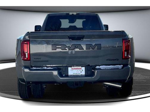 2026 RAM 3500 Big Horn Crew Cab 4x4 8' Box