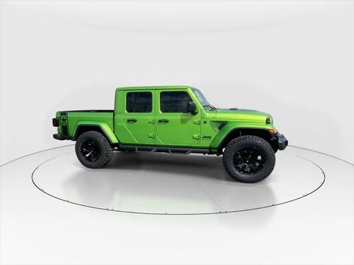 2025 Jeep Gladiator Nighthawk