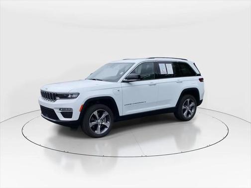 2023 Jeep Grand Cherokee 4xe Base