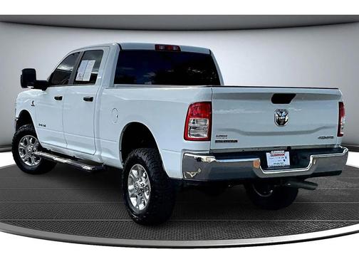 2023 RAM 2500 Big Horn Crew Cab 4x4 6'4' Box