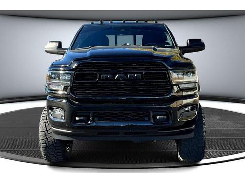 2020 RAM 2500 Limited Crew Cab 4X4 6'4' Box