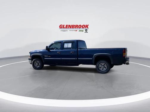 2002 Chevrolet Silverado 2500 LS H/D Crew Cab