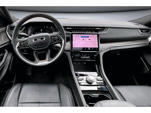 2025 Jeep Grand Cherokee Overland