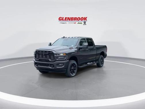 2025 RAM 2500 Big Horn Crew Cab 4x4 6'4' Box