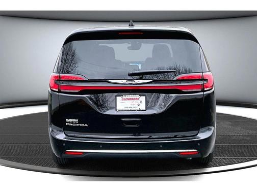 2025 Chrysler Pacifica L