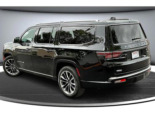2024 Jeep Wagoneer L Series III 4x4
