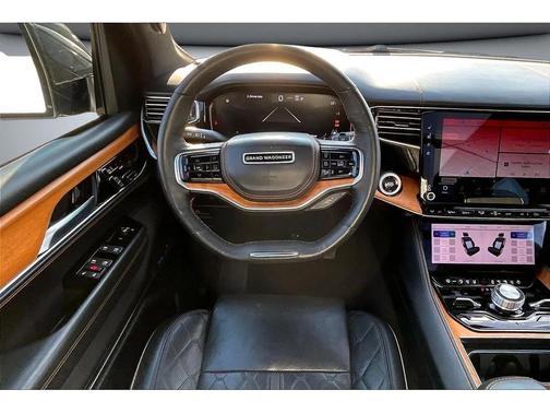 2024 Jeep Grand Wagoneer L Series III 4x4