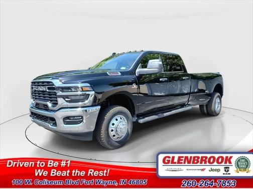 2025 RAM 3500 Tradesman Crew Cab 4x4 8' Box