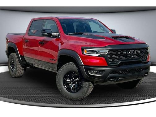 Molten Red Pearlcoat 2026 RAM 1500 RHO Crew Cab 4x4 5'7' Box