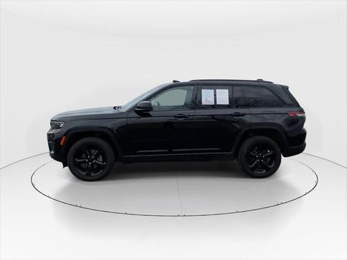2024 Jeep Grand Cherokee Altitude