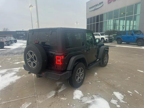 2022 Jeep Wrangler Sport S