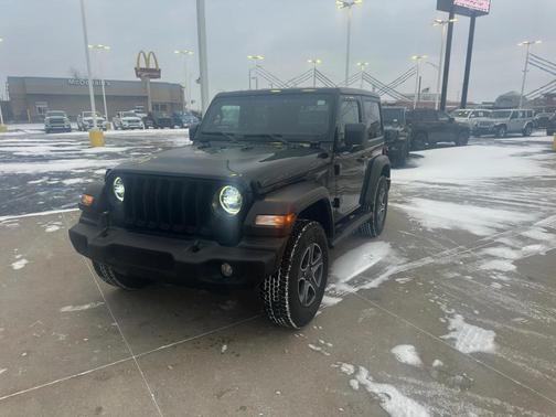 2022 Jeep Wrangler Sport S