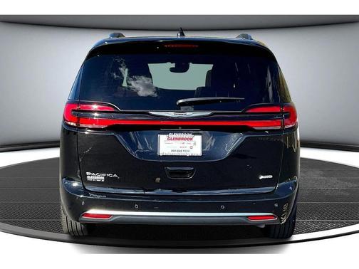 2024 Chrysler Pacifica L