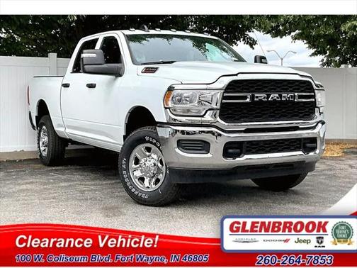 2024 RAM 2500 Tradesman Crew Cab 4x4 6'4' Box