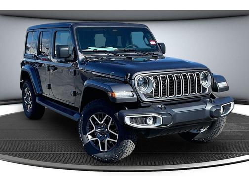 Granite Crystal Metallic Clearcoat 2026 Jeep Wrangler 4-Door Sahara 4x4