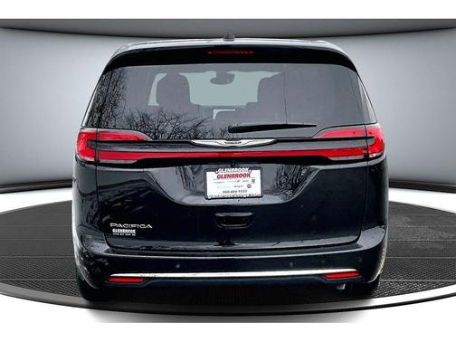 2026 Chrysler Pacifica L