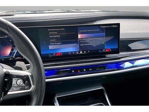 Black Sapphire Metallic [Black] 2025 BMW 740 xDrive