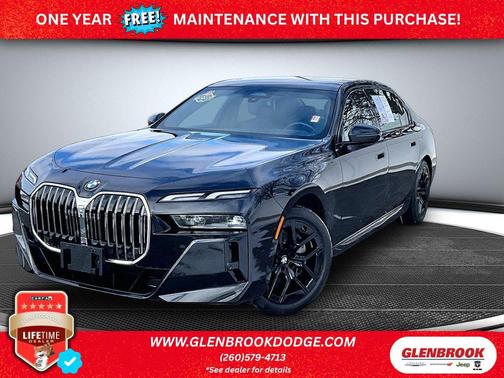 Black Sapphire Metallic [Black] 2025 BMW 740 xDrive