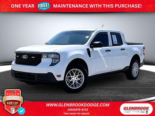 Oxford White 2025 Ford Maverick XL