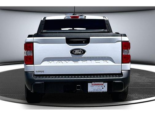 Oxford White 2025 Ford Maverick XL