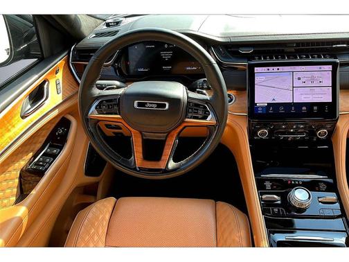 2024 Jeep Grand Cherokee Summit