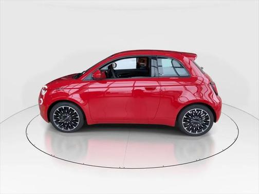 2024 FIAT 500e INSPI(RED) FWD