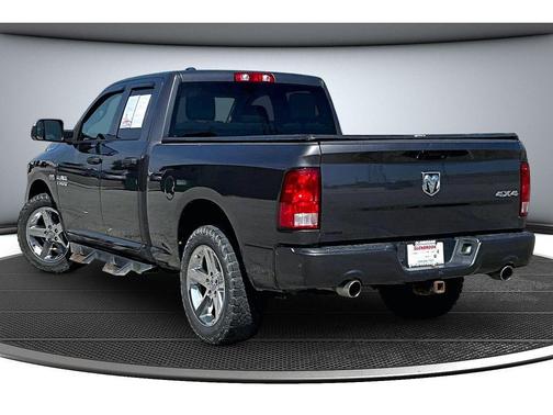 Granite Crystal Metallic Clearcoat 2017 RAM 1500 Express