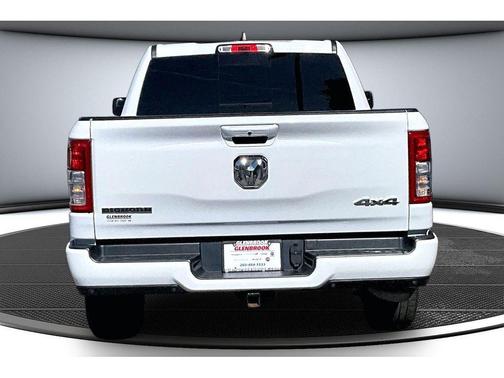 Bright White Clearcoat 2022 RAM 1500 Big Horn/Lone Star