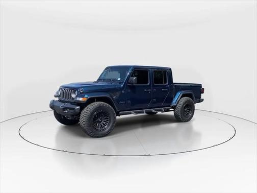 2025 Jeep Gladiator Nighthawk