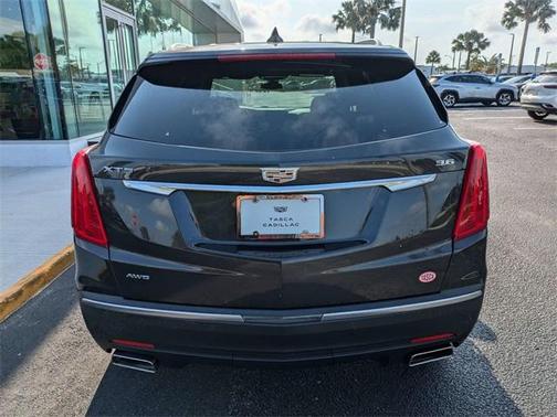 2018 Cadillac XT5 Premium Luxury