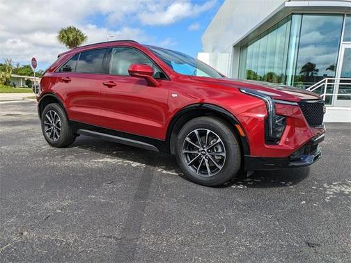2024 Cadillac XT4 Sport