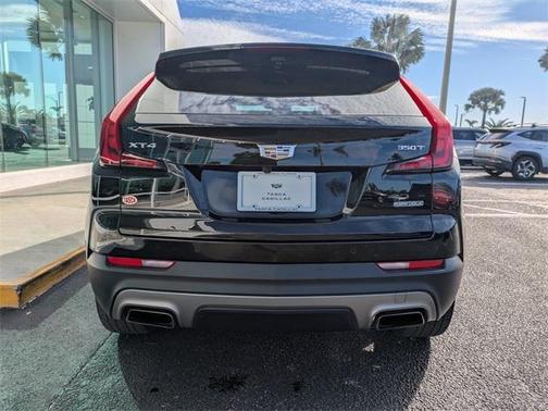 2020 Cadillac XT4 Premium Luxury