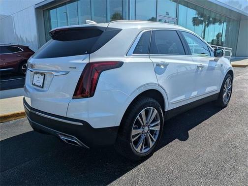 2025 Cadillac XT5 Premium Luxury