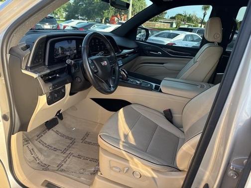 2021 Cadillac Escalade Premium Luxury