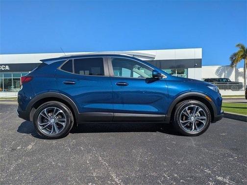 2022 Buick Encore GX Select