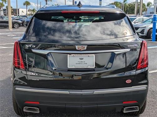 2025 Cadillac XT5 Luxury