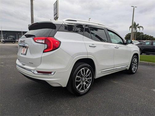 2022 GMC Terrain Denali